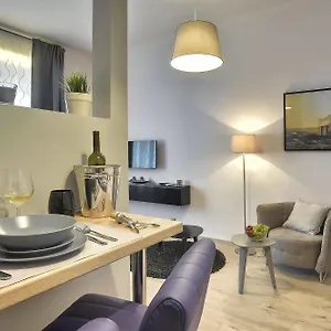 D&a Center With Free Parking Apartament Pula